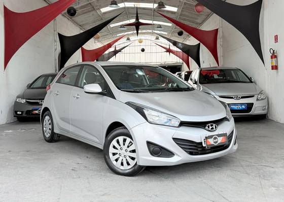 HYUNDAI HB20 1.6 COMFORT STYLE 16V FLEX 4P AUTOMÁTICO HYUNDAI HB20 1.6 COMFORT STYLE 16V FLEX 4P AUTOMÁTICO